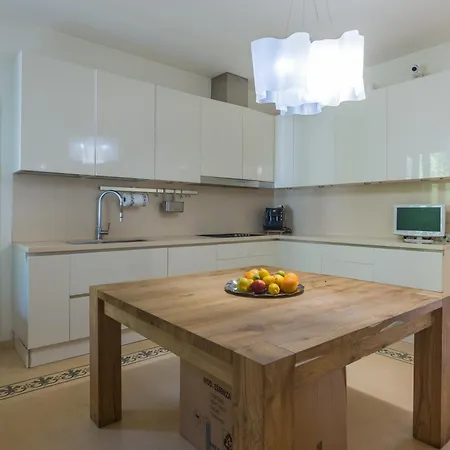 La Casa Di Lorena - Centro-mare Дом отдыха Пезаро